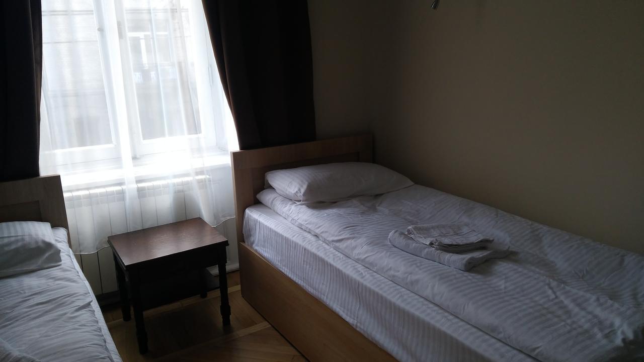 Hotel Nice Tiflis Exterior foto